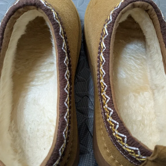 Platform Slippers - Picture 4 of 5